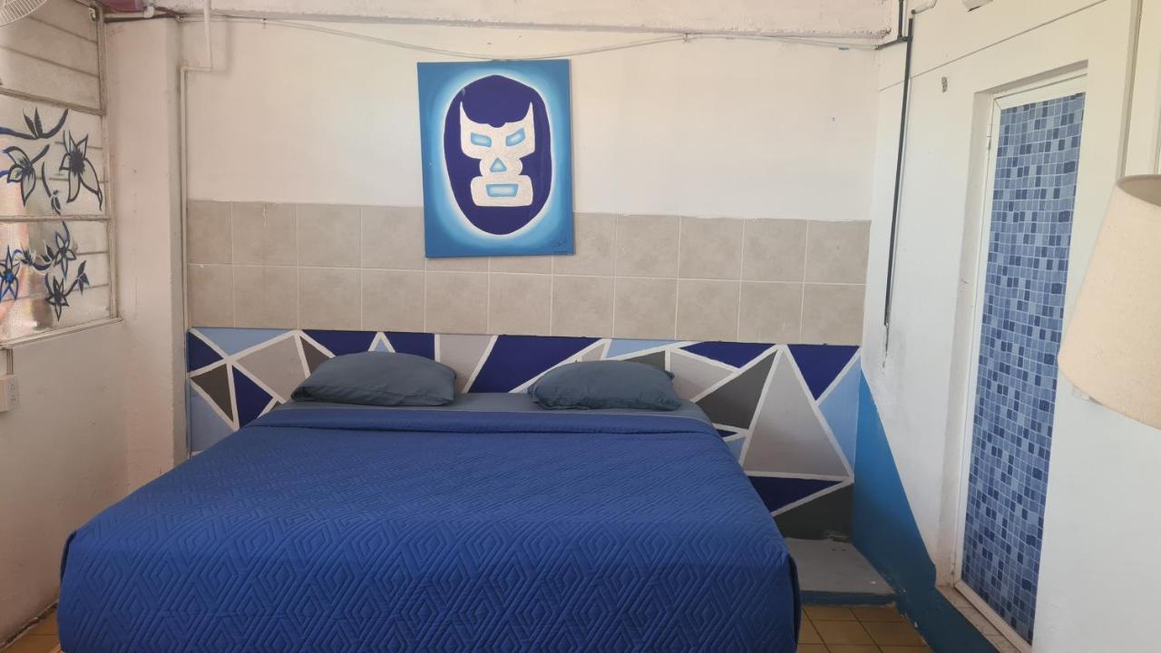 Hostel Vallarta (Adults Only) Пуерто-Вальярта Екстер'єр фото