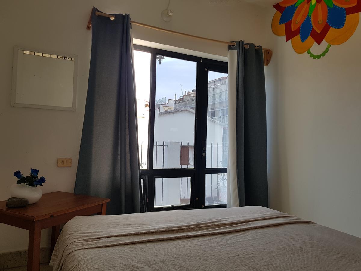 Hostel Vallarta (Adults Only) Пуерто-Вальярта Екстер'єр фото