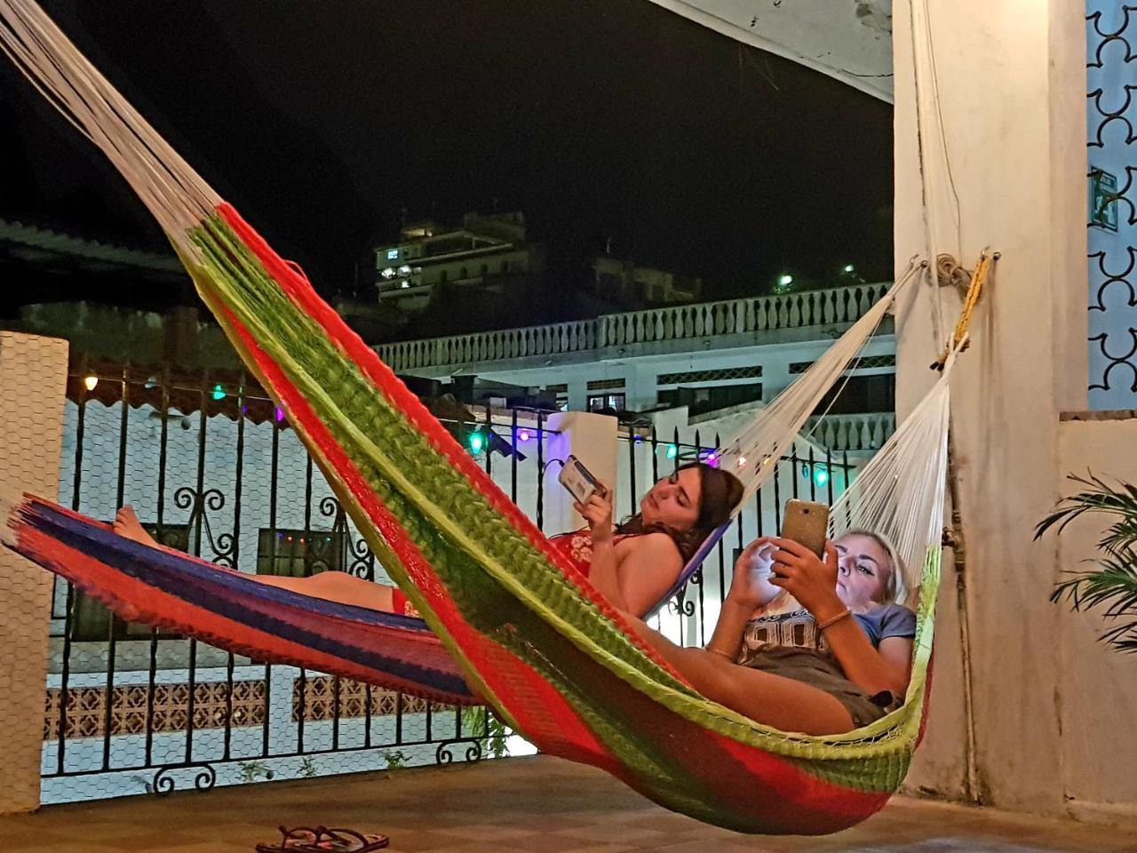 Hostel Vallarta (Adults Only) Пуерто-Вальярта Екстер'єр фото